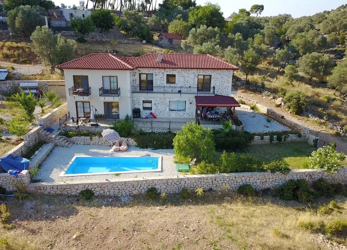 Real estate in Seydikemer